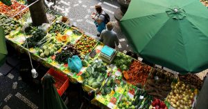 marche 300x158 - Comment relever le défi "février sans supermarché" ? - Hopika - Le guide des sorties eco-friendly sur les 2 Savoie et aux alentours